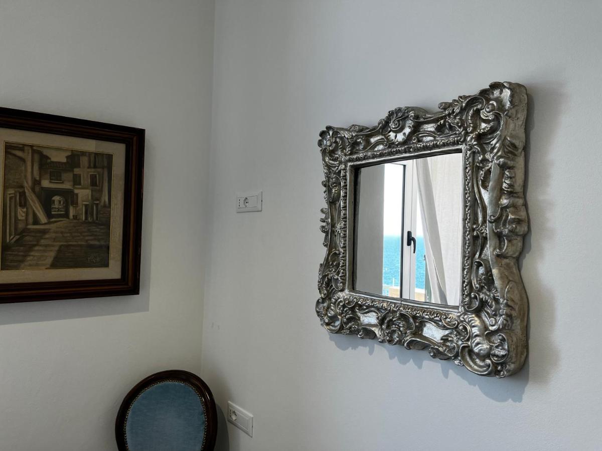 Villa Tergeste ตรีเอสเต ภายนอก รูปภาพ